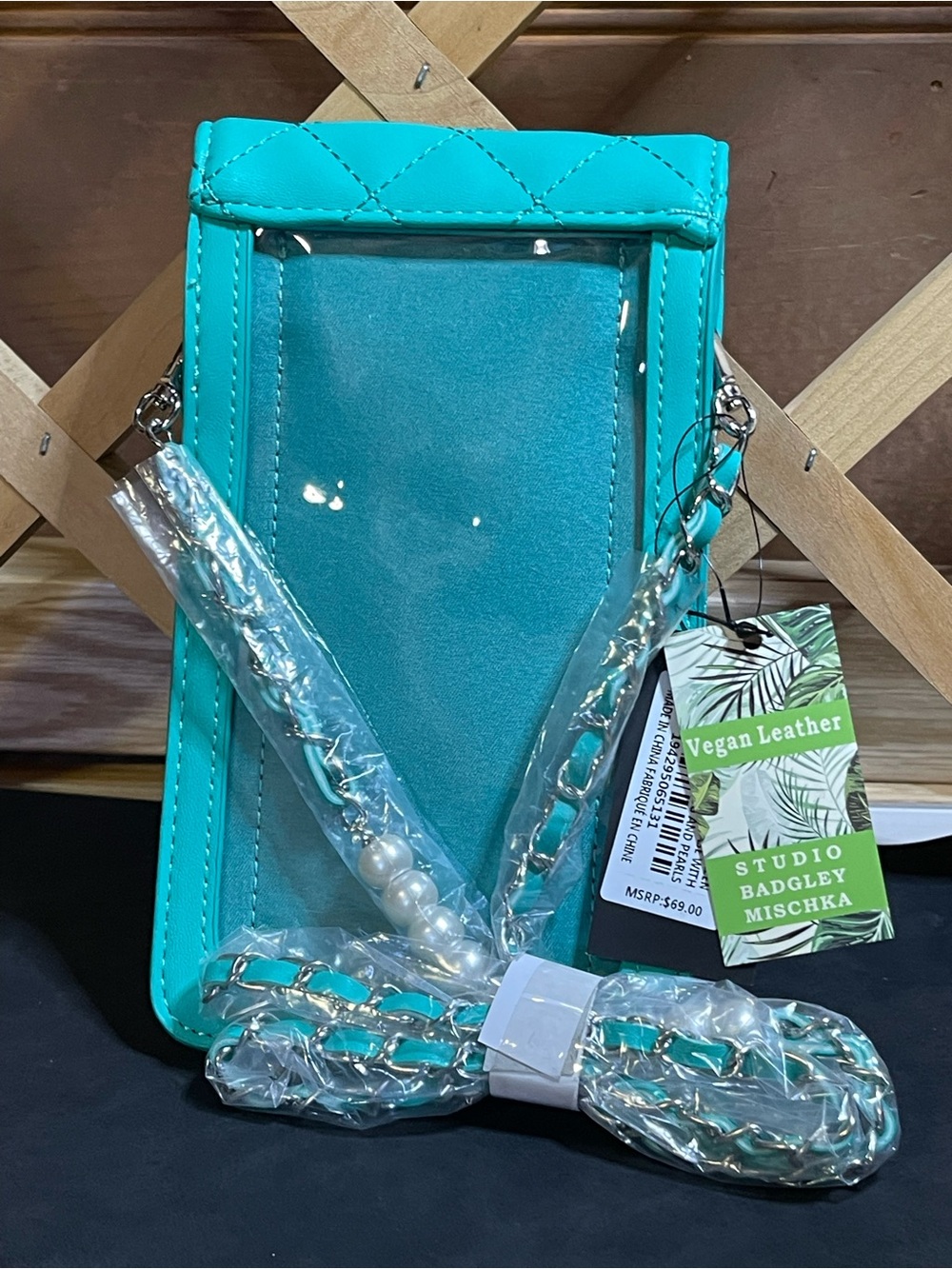 NWT Badgley Mischka Teal/ Mint Blue Vegan Leather Quilted Clear-Front Crossbody